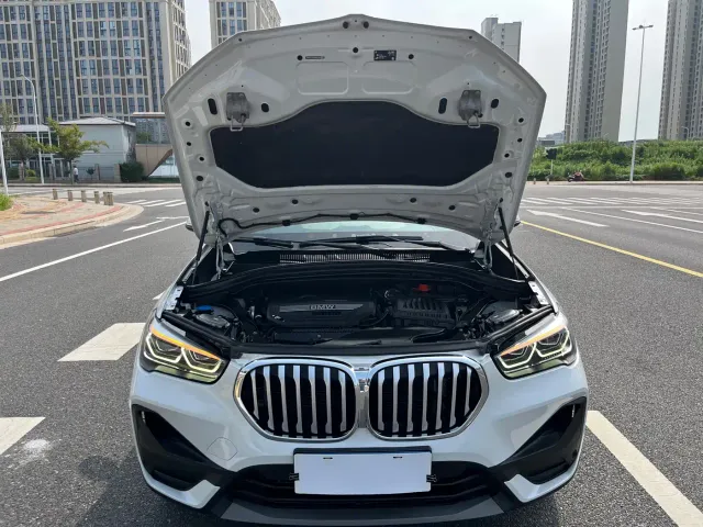 BMW X1 — Фото автомобиля 13