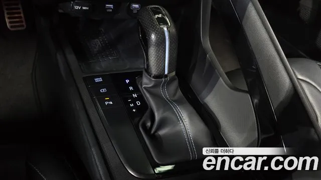 Hyundai AVANTE — Фото автомобиля 9