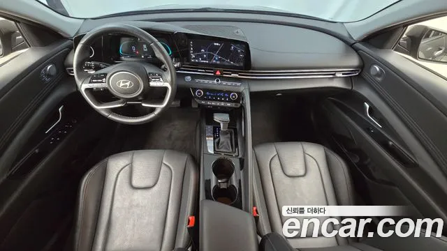 Hyundai Avante CN7 — Фото автомобиля 10