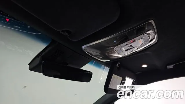 Genesis GV70 — Фото автомобиля 23