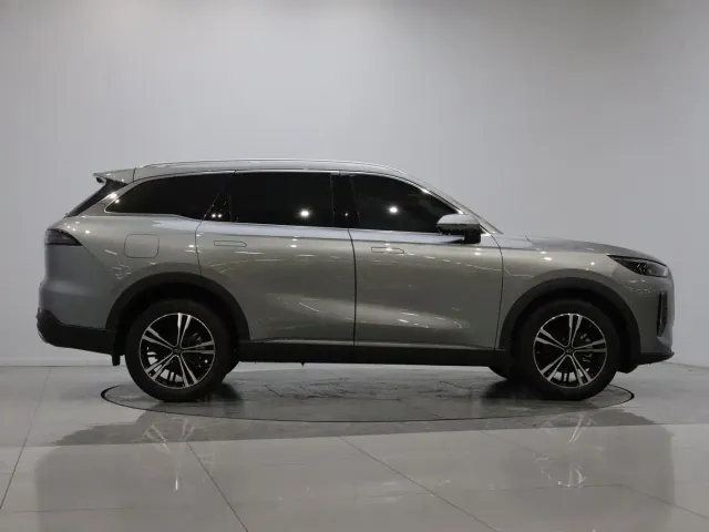 Chery Tiggo 9 — Фото автомобиля 8