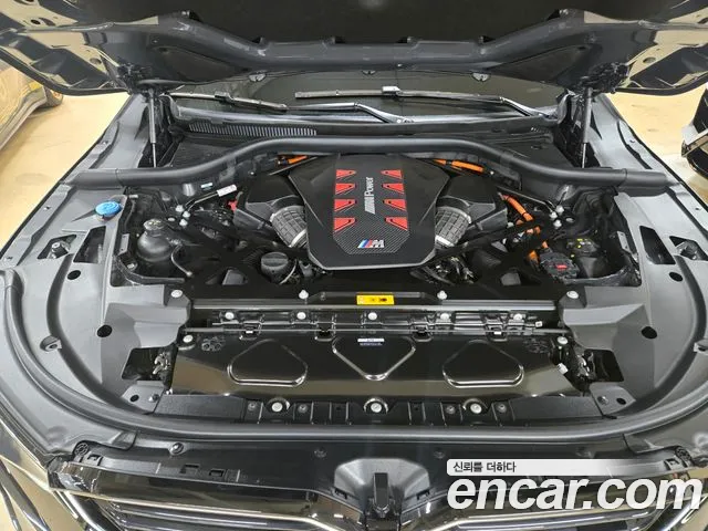 BMW XM — Фото автомобиля 11