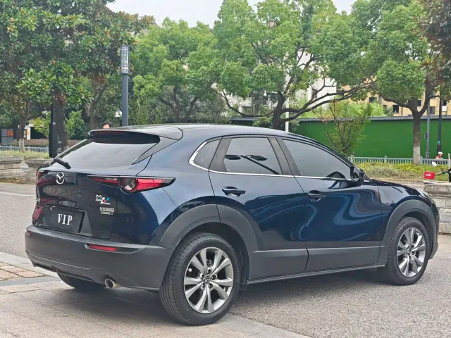 Mazda CX-30 — Фото автомобиля 4