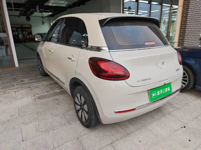 Wuling Bingo — Фото автомобиля 4