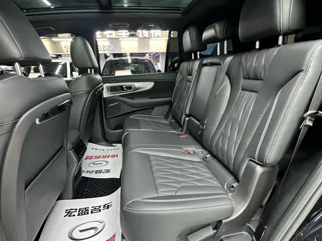 GAC Trumpchi GS8 — Фото автомобиля 28