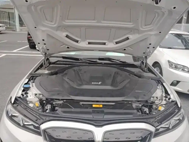BMW i3 — Фото автомобиля 19