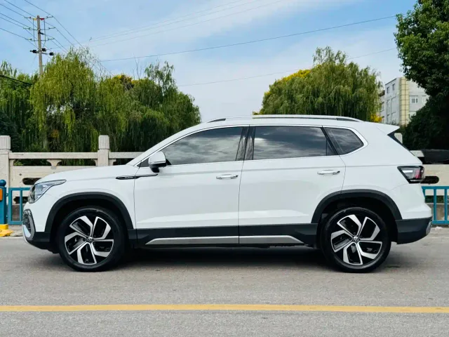 Volkswagen Tharu — Фото автомобиля 4