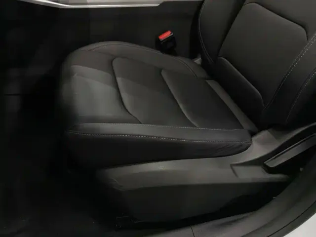 Geely Emgrand — Фото автомобиля 20