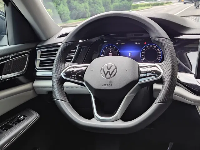 Volkswagen Teramont — Фото автомобиля 12