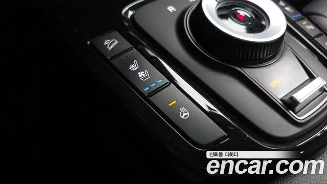 Kia Seltos — Фото автомобиля 14