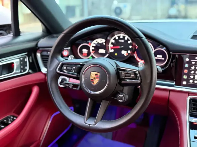 Porsche Panamera — Фото автомобиля 13