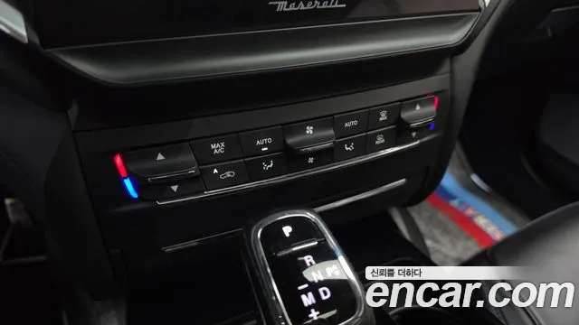 Maserati Ghibli Ghibli — Фото автомобиля 24