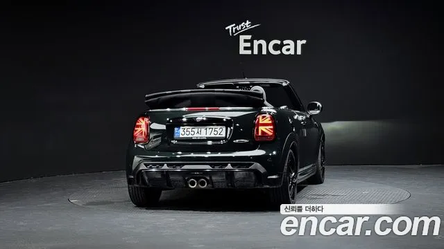 Mini Cooper Convertible — Фото автомобиля 4