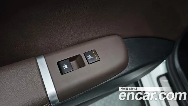 Hyundai Grandeur GN7 — Фото автомобиля 20
