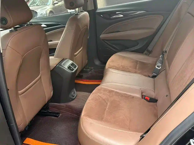 Buick Regal — Фото автомобиля 5