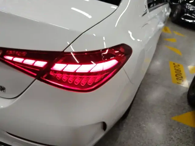 Mercedes-Benz C-Class — Фото автомобиля 7
