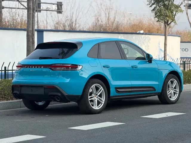 Porsche Macan — Фото автомобиля 16