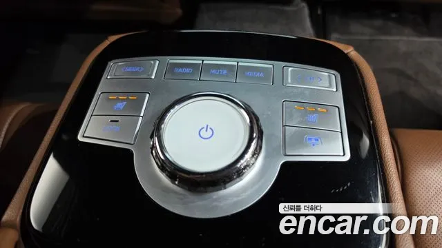 Genesis G80 RG3 — Фото автомобиля 25