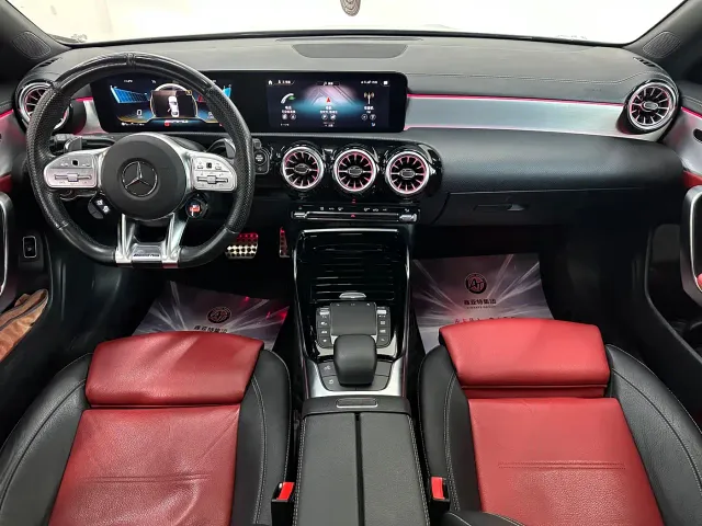 Mercedes-Benz CLA-Class AMG — Фото автомобиля 17