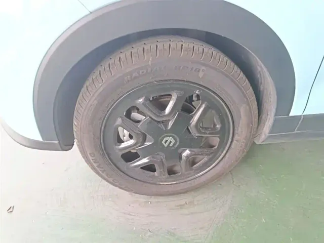 Leapmotor T03 — Фото автомобиля 22