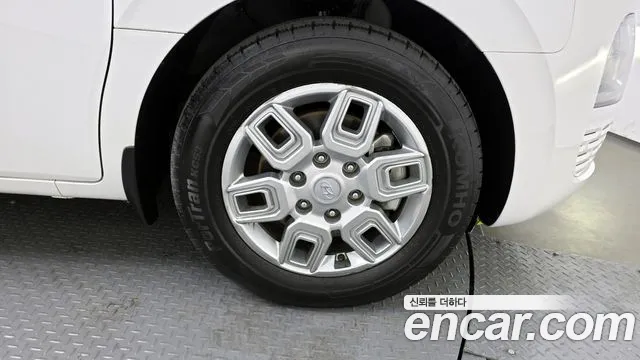 Hyundai Staria Staria Карго 3 места — Фото автомобиля 5