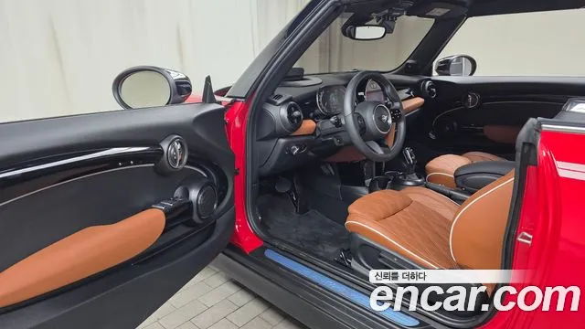 Mini Cooper Convertible — Фото автомобиля 9