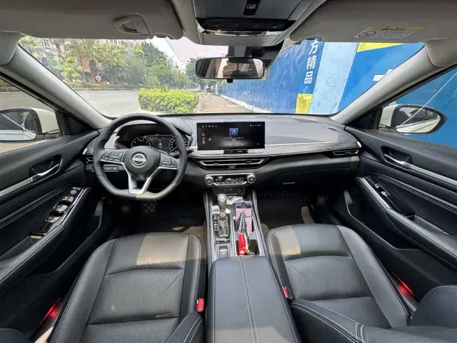 Nissan Teana — Фото автомобиля 6