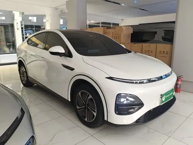 Xpeng G6 — Фото автомобиля 3