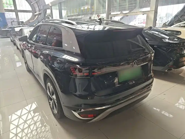 Volkswagen ID.6 Crozz — Фото автомобиля 4