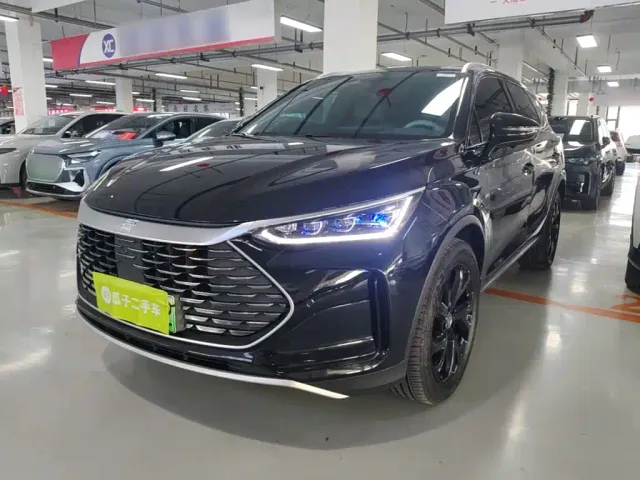 Фотография автомобиля — BYD Tang
