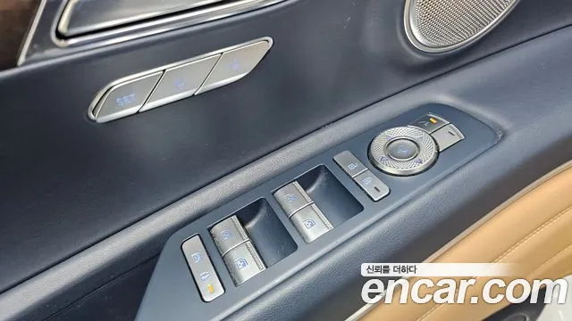 Genesis GV80 — Фото автомобиля 27