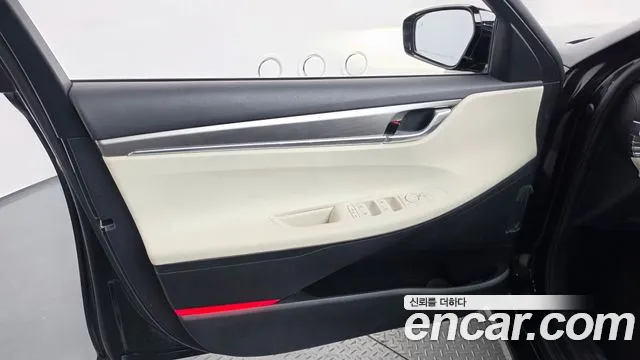 Hyundai Grandeur — Фото автомобиля 22