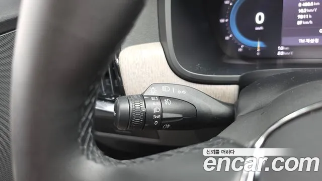 Вольво V90 — Фото автомобиля 26