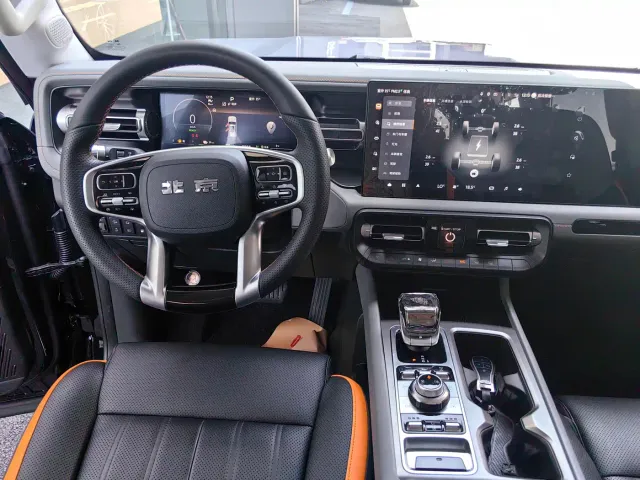 BAIC BJ40 — Фото автомобиля 9