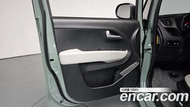 Kia RAY Новый Kia Ray Signature — Фото автомобиля 24
