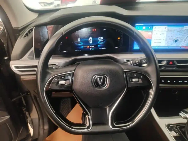 Changan CS75 Plus — Фото автомобиля 10