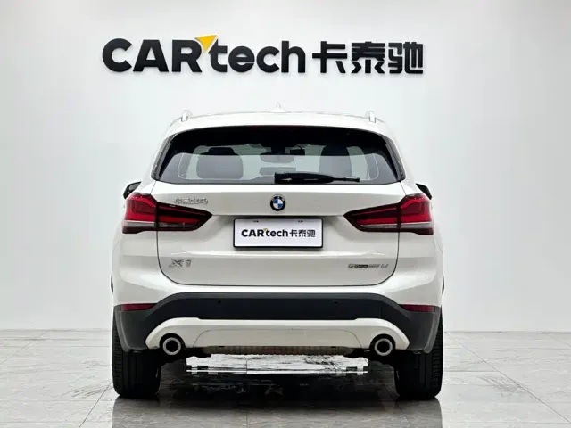 BMW X1 — Фото автомобиля 4