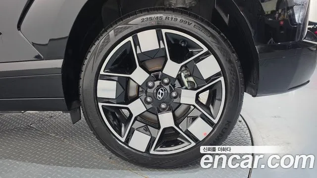 Hyundai Kona SX2 — Фото автомобиля 6