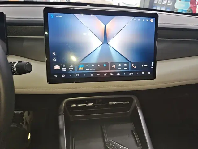 BYD Qin PLUS — Фото автомобиля 12