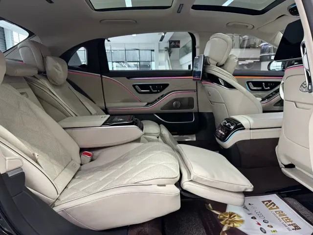 Mercedes-Benz Maybach S-Class — Фото автомобиля 9