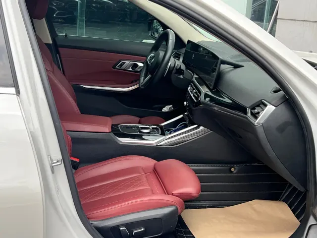 BMW 3 Series — Фото автомобиля 7