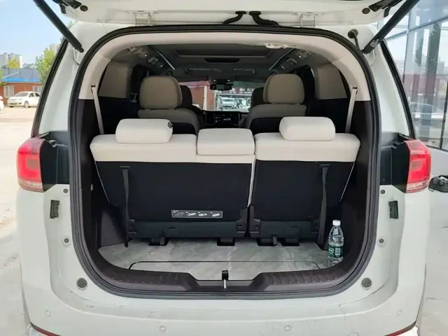 GAC Trumpchi M8 — Фото автомобиля 18