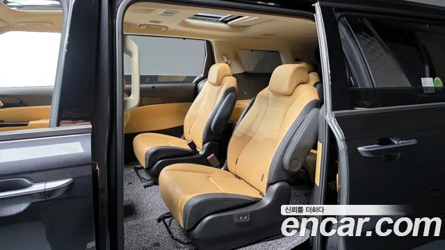 Kia Canival Carnival 4 поколение Бензин 9 мест Signature — Фото автомобиля 11