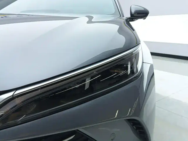 BYD Qin L — Фото автомобиля 5