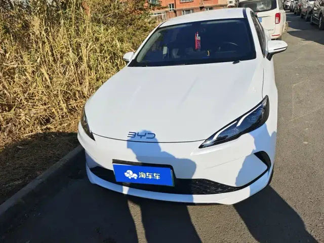 BYD Seal 05 DM-i — Фото автомобиля 2