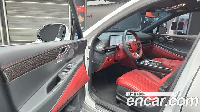 Genesis GV80 — Фото автомобиля 10