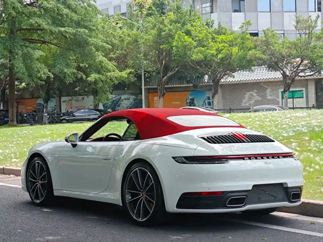 Porsche 911 — Фото автомобиля 27