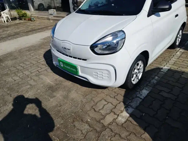 Roewe Clever — Фото автомобиля 23