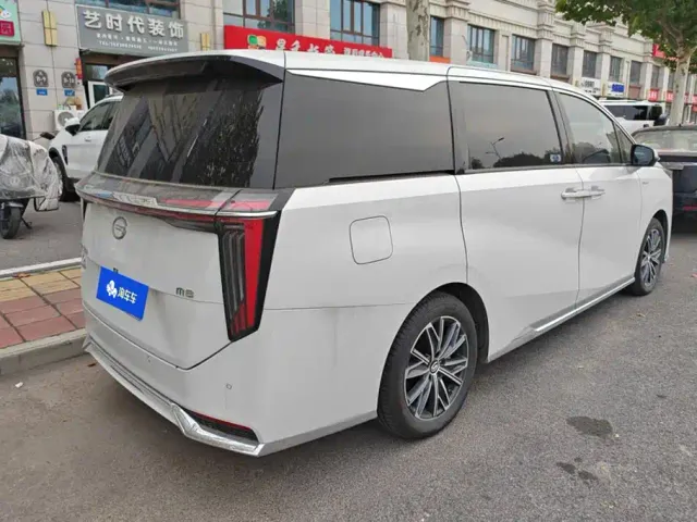 GAC Trumpchi M8 — Фото автомобиля 3