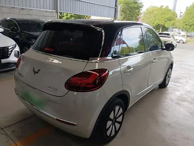 Wuling Bingo — Фото автомобиля 6